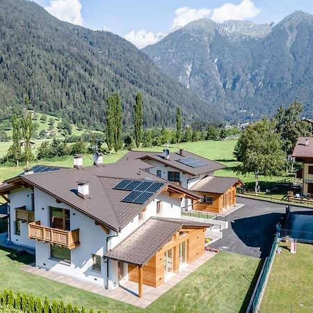 Fulun Mountain Lodge Giustino Екстер'єр фото